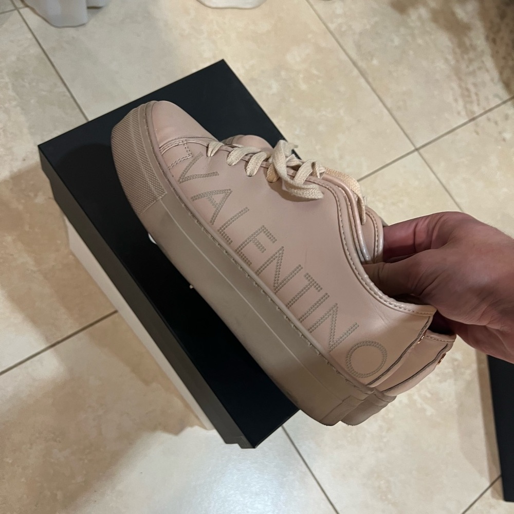 Mario Valentino Sneakers